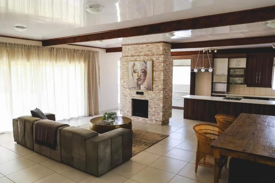 Serendipity Boutique Guest House Welkom Ngoại thất bức ảnh